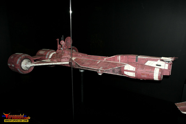 Star Wars The Exhibition Madrid - Crucero de la República Radiant VII - Republic Cruiser Radiant VII (1)