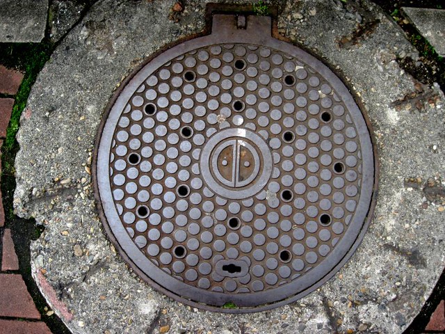 Manhole cover in Akashi, Japan