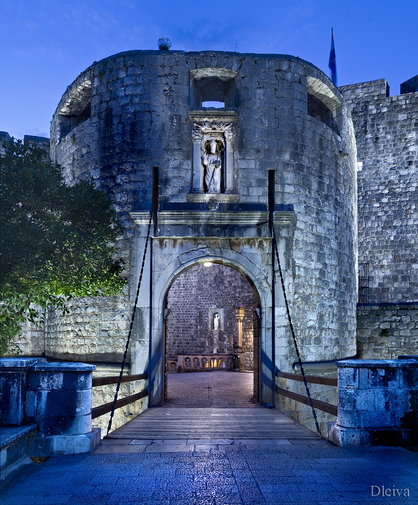 Puerta Pile, Dubrovnik,  Croacia / Pile Gate, Dubrovnik,