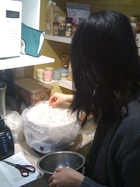 Karen making dehydrated onions