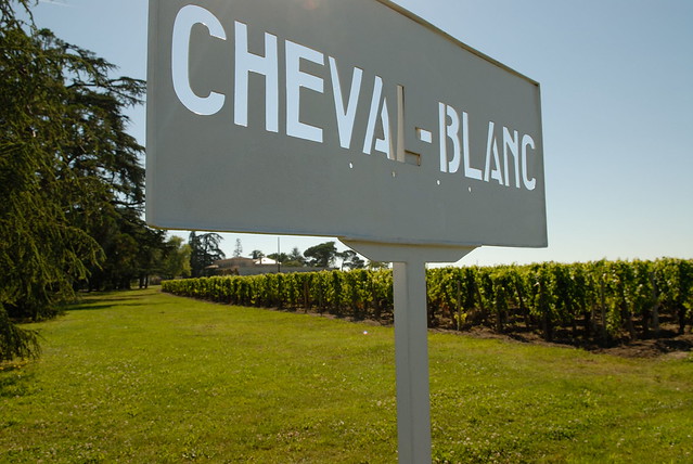 Bienvenue au château Cheval Blanc à Saint-Emilion - Saint-Emilion Libournais - Aquitaine