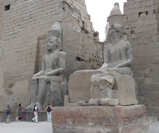 Egypte, Louxor: l'entrée du temple