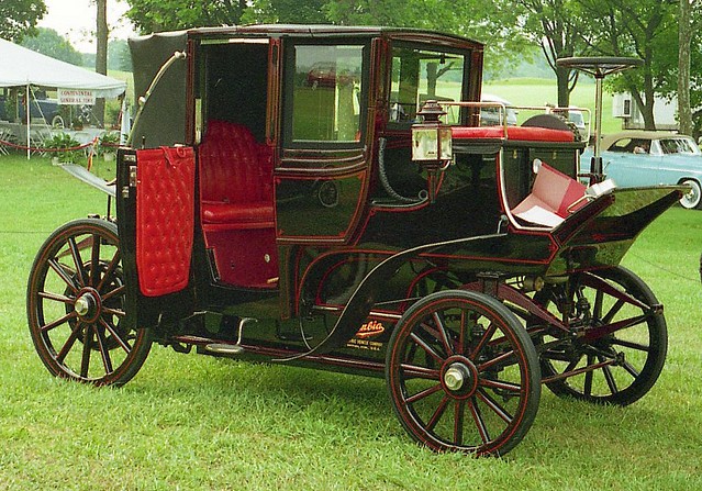 1899 Columbia Electric coach