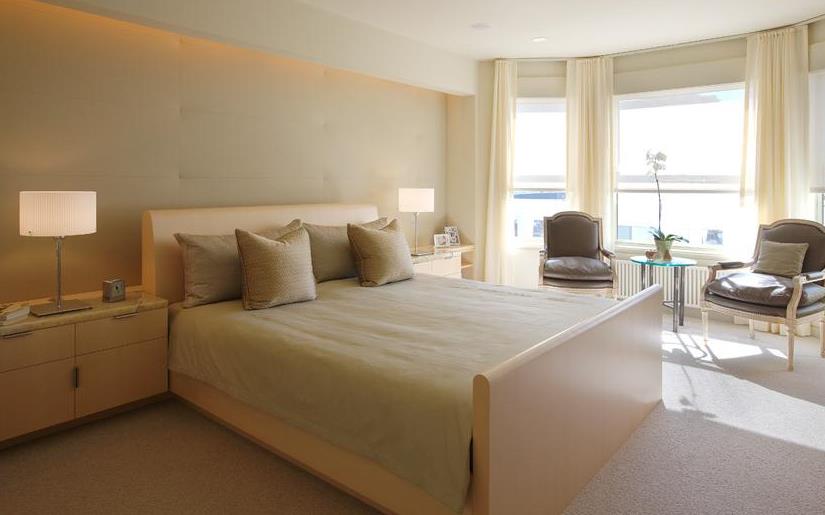 Lovely neutral bedroom: Modern + serene in San Francisco apartment