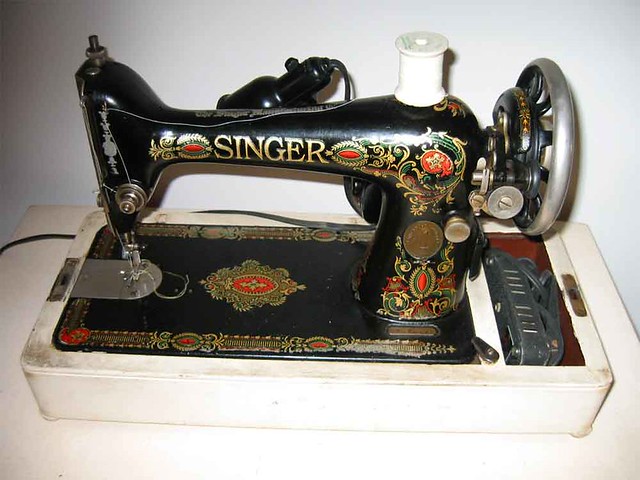 Antique Singer Sewing Machine Portable