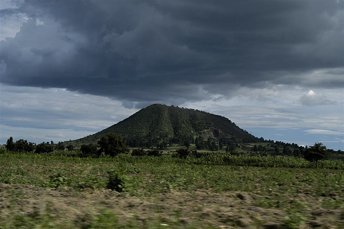 P8250028 Volcan Popocatepetl (Vista Edif. Corporativo AXA/ORP) Puebla.,Pue. Mexico por LAE Manuel Vela