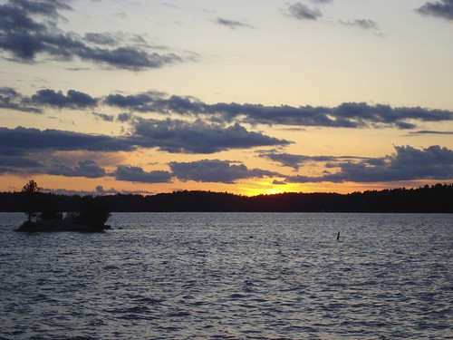 sunset lake newyork beautiful geotagged island sony bonaparte dougjohnson dscw80 geo:lat=44141857 geo:lon=75378104 bigjohnsonphotoblogspotcom