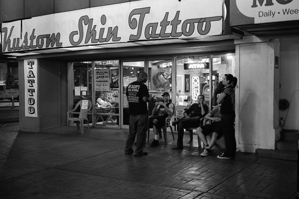 Reno Tattoo parlor crowd | jgatts | Flickr