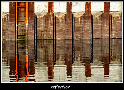 reflection by snorri.s