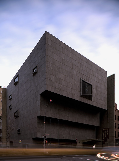 Marcel Breuer & Assocs., Whitney Museum of American Art, New York, 1963-66