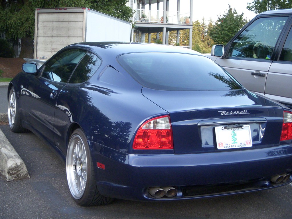Maserati Coupe.