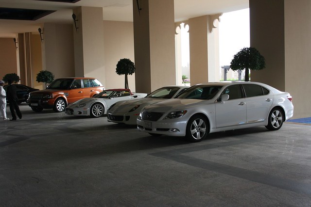 Stupid cars outside the Grand Hyatt Doha
