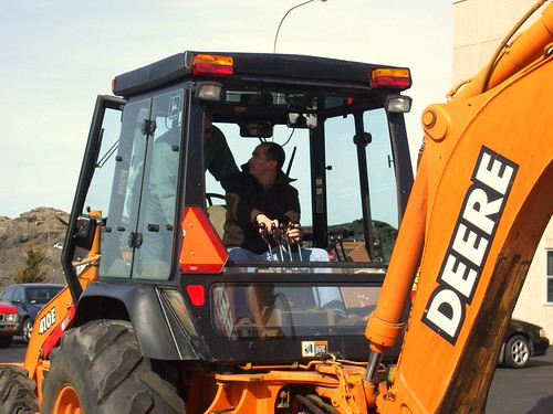 RIDOT Backhoe 007 | by uritcphotos