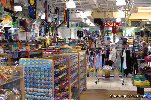 Inside a Florida Gift Shop in Sarasota | Most of the gift sh… | Flickr