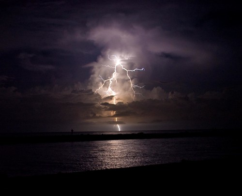 Lightning over the Gulf by duane.schoon