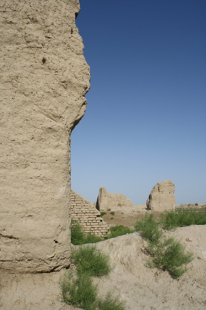 Merv | A bright sunny day to view the ruins in 100 degree we… | Flickr