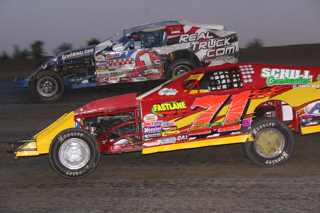 Dustin Storm Racing Racing Action | Dustin Strand #71 and Scott Bintz #1s at Jam… | Flickr