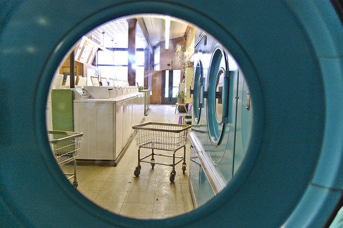 door blue newyork classic window fun view yay laundry laundromat dryers oldfashioned trumansburg