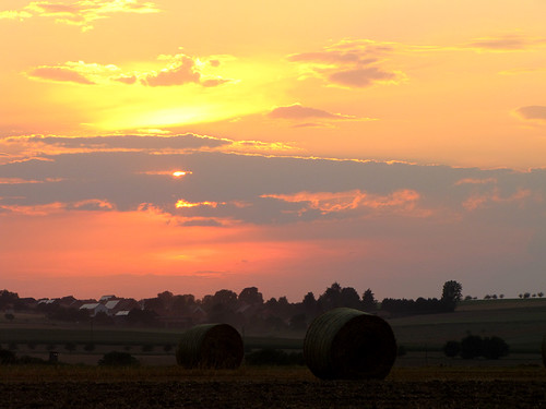 Sleepy country by RainerSchuetz