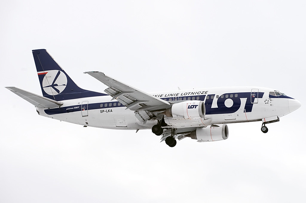 lot-polish-airlines-polskie-linie-lotnicze-sp-lka-boei-flickr