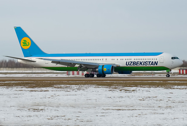 VP-BUF Uzbekistan Airways Boeing 767-33P/ER
