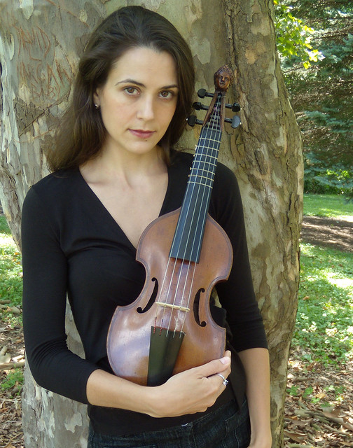 Annalisa Pappano of The Catacoustic Consort with a Pardessus