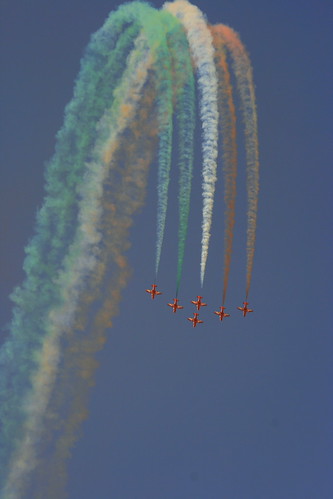 tri-colour | by concoction