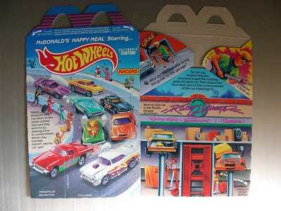 1995 Hot Wheels McDonald's Polybag #11 Happy Meal TWIN ENGINE 