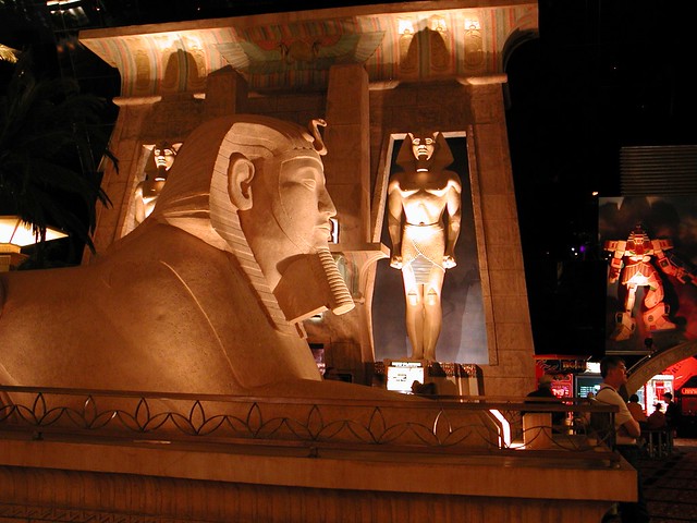 01.Luxor