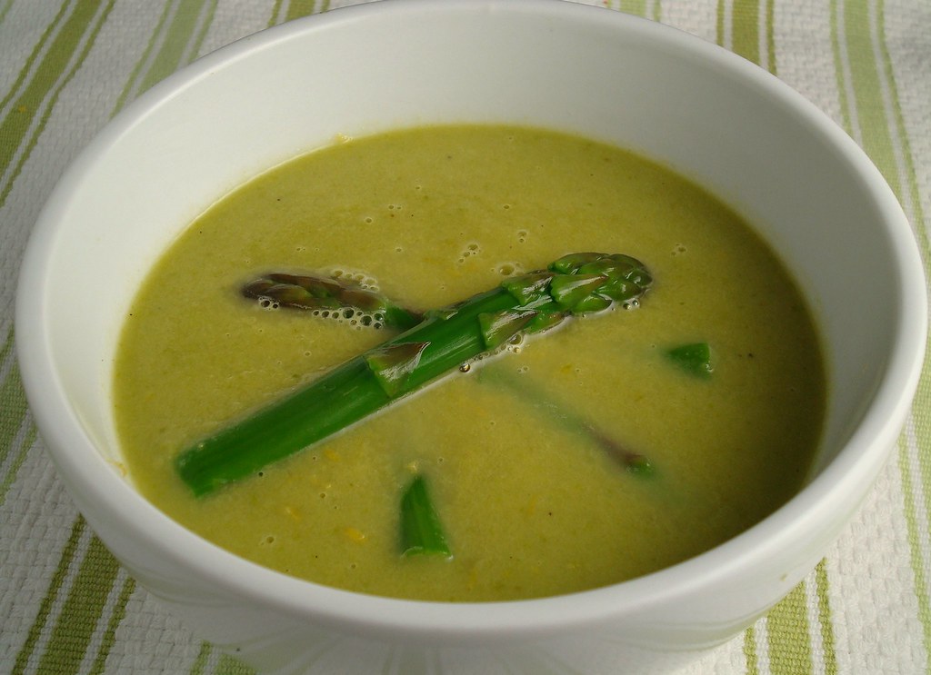 Lemony Asparagus