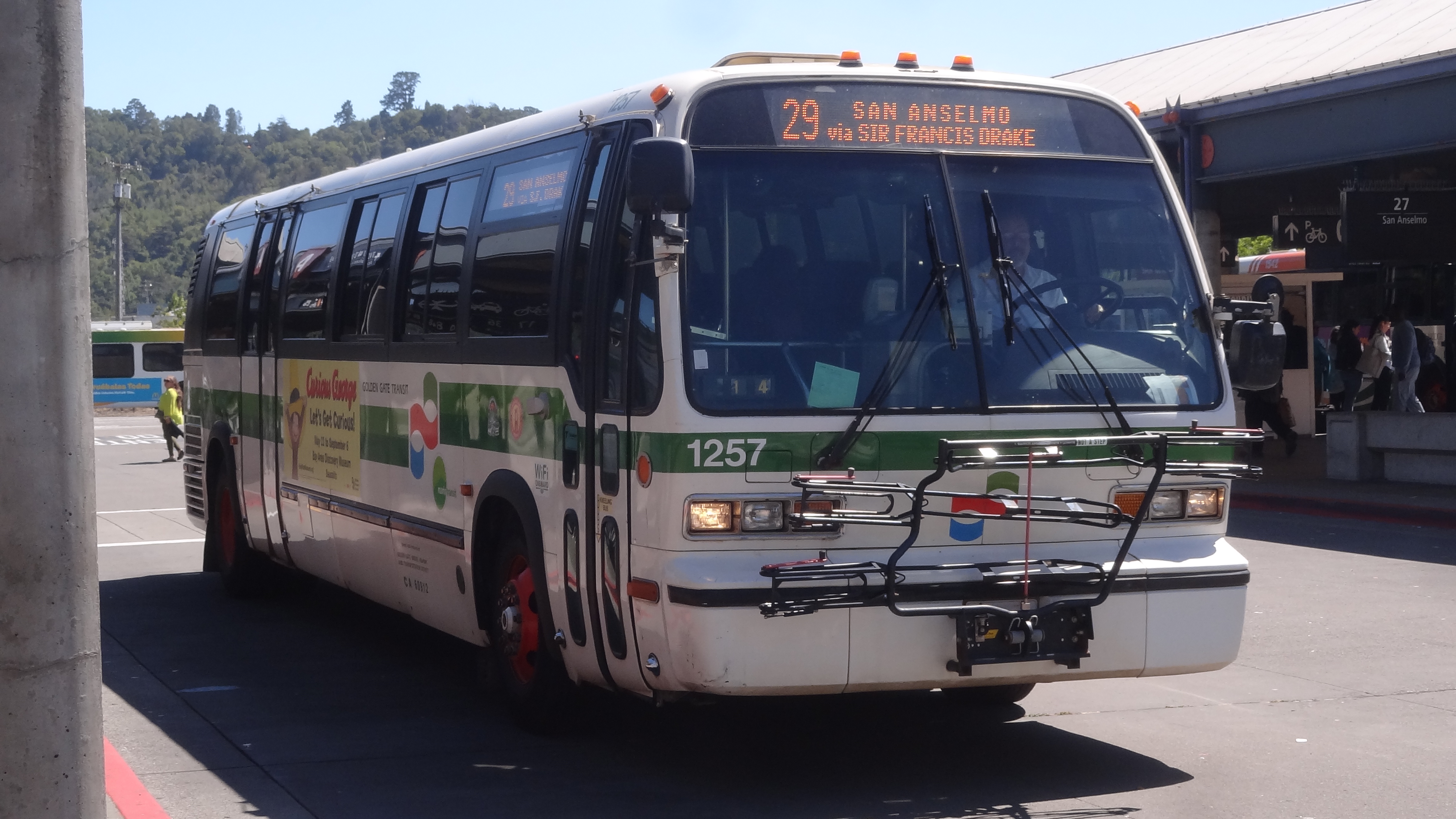A TMC-RTS Bus Leaving San Rafael Transit Center as the Route 29 to San Anselmo