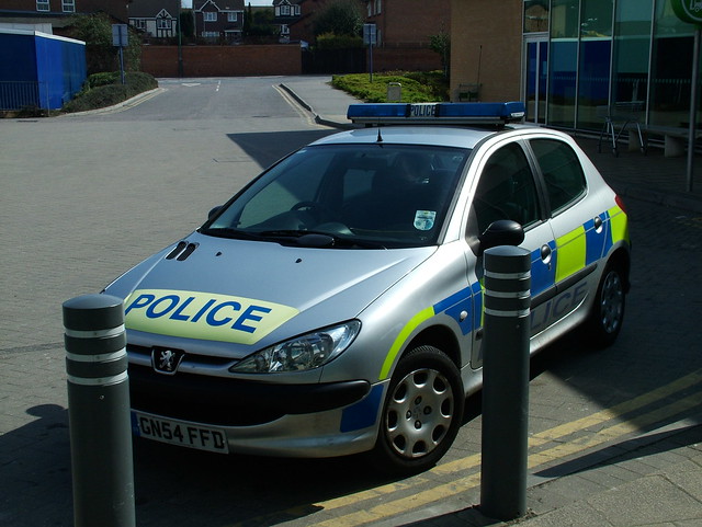 Police Peugeot 206