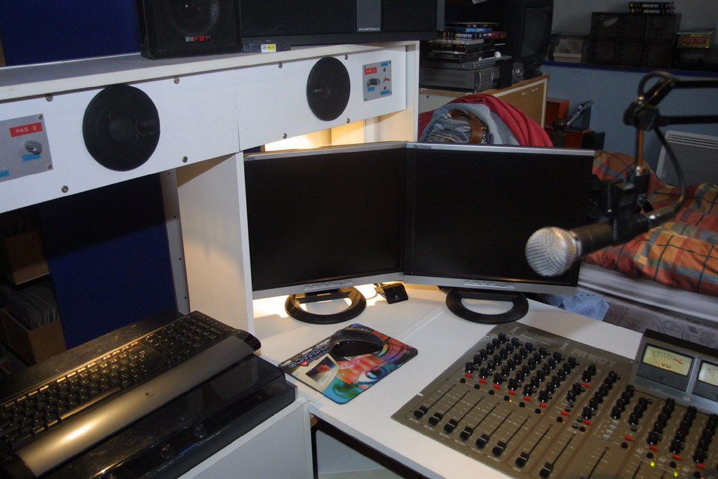 Home studio 3 | 2 technologies side by side : - a reel to re… | Flickr