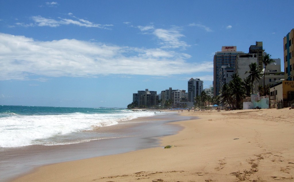 Condado Beach @ San Juan, Puerto Rico | 100V | (^_~) [MARK'N MARKUS ...