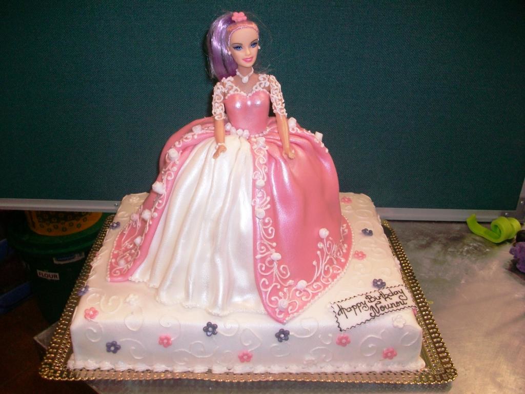 Barbie Doll Cake | Order And Send Barbie Cake Online | Next Day Delivery-hanic.com.vn