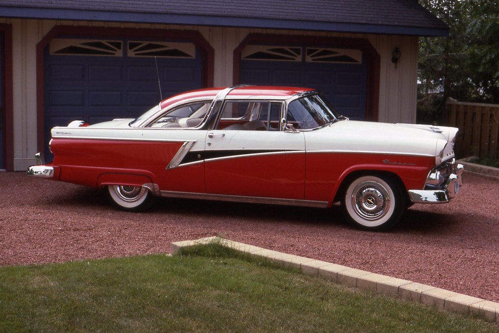 1955 Meteor Rideau Crown Victoria - a photo on Flickriver