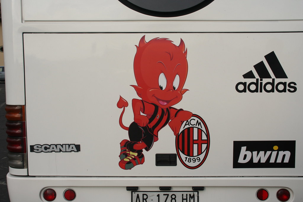 AC milan devil on back of their bus - Samuel Globus - Flickr