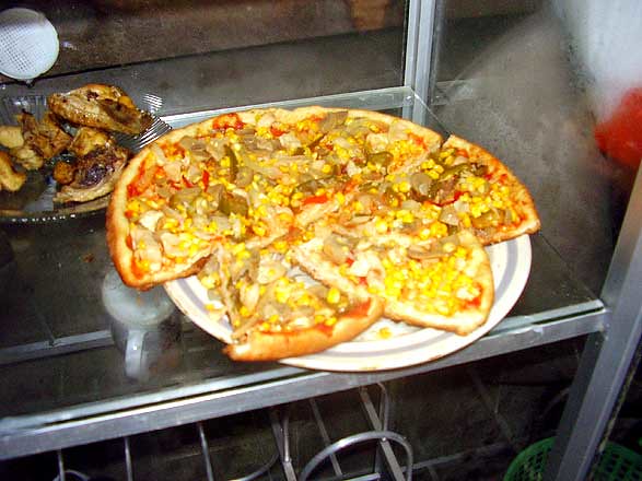 Pizza, pizza buatan bunda, Tri Wibowo