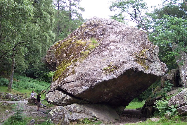 bowder stone (borrowdale keswick)