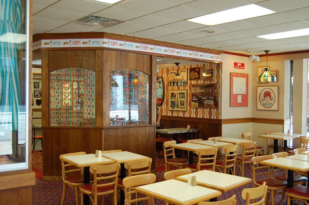 The first Wendy's 7152006 (3) Here is the interior of th… Flickr