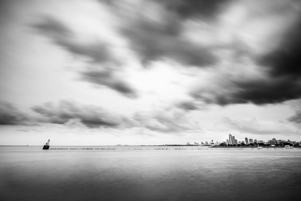Navy pier - Chicago, United States - Black and white cityscape photography
