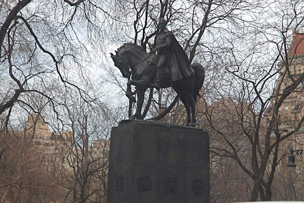 Statue Of Simon Bolivar Central Park Leon Reed Flickr