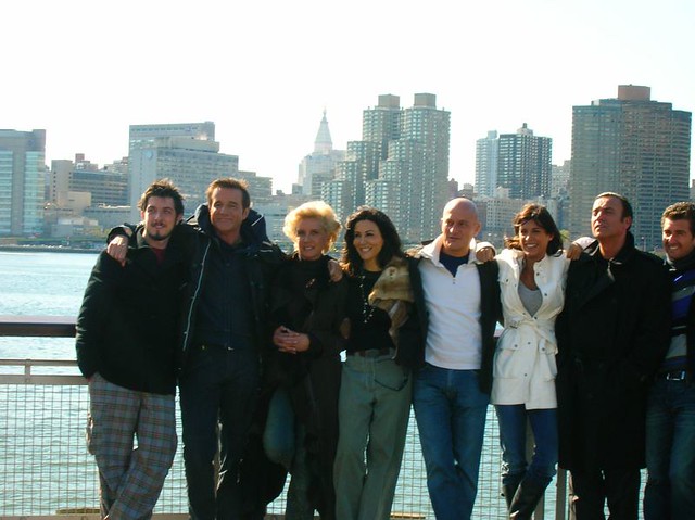 Foto Di Natale New York.Paolino Con Christian De Sica E Il Cast Di Natale A New Yo Flickr