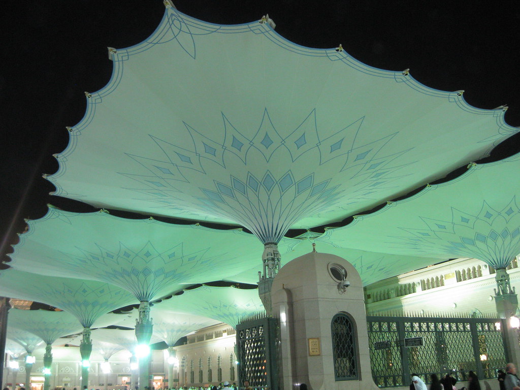 مظلات الحرم النبوي