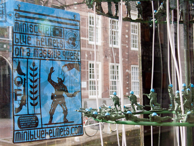 The Miniscule Blue Helmets invaded Delft.