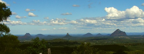 australia qld geo:lat=26781476 geo:lon=152881794 geotagged glasshousemountains mountains nationalpark lookout landscape scenery getty view panorama glasshouse notes