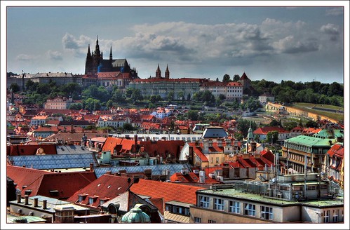 Wolken über Prag by faca1009