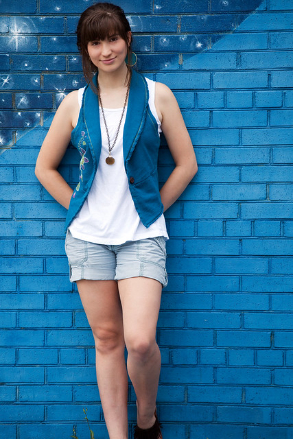 Leah Heidelmeier - The Blue Wall, Outfit 2 (Critique)