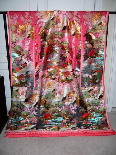 Wedding kimono | Woven wedding kimono (uchikake) with a juni… | Flickr