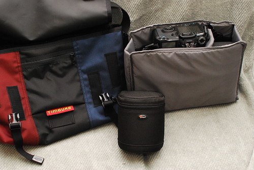 T2 medium messenger and Canon stuff | The medium bag can hol… | Flickr